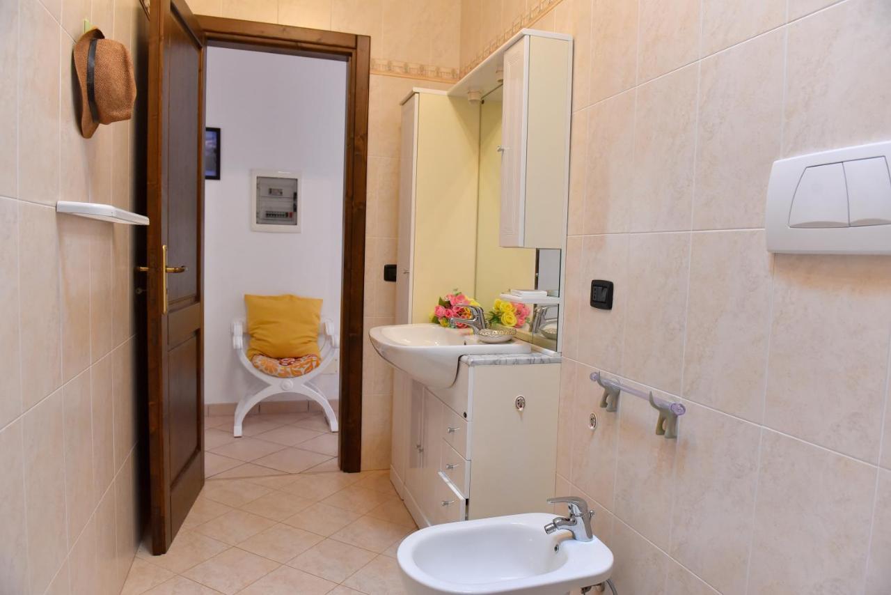 Lavanda Apartment - Villaggio Di Mary Locorotondo Bagian luar foto